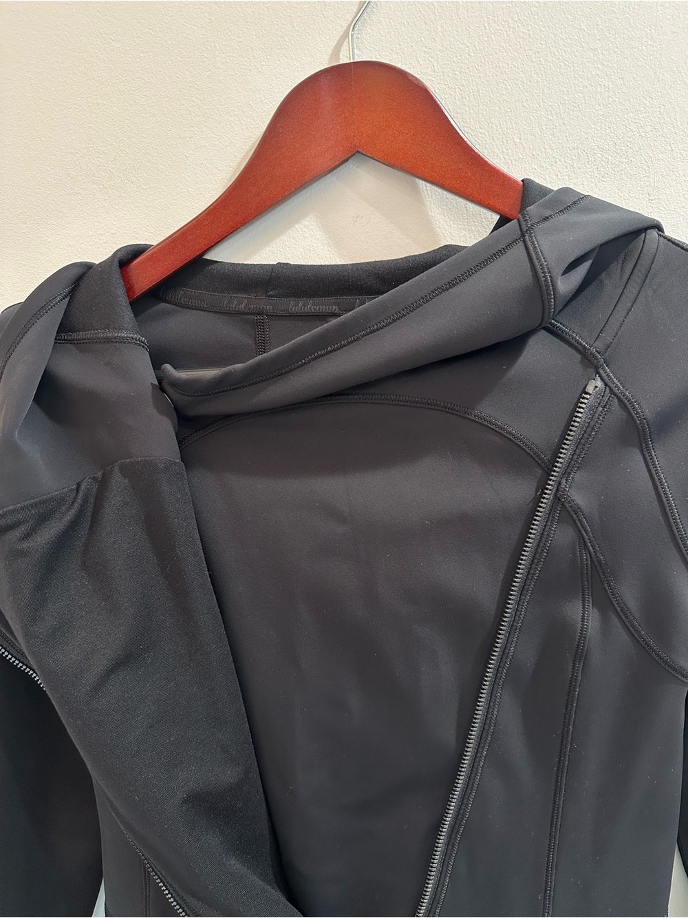 Lululemon Black Align Asymmetrical Zip Front Hooded Jacket Sz 4 - Picture 6 of 8